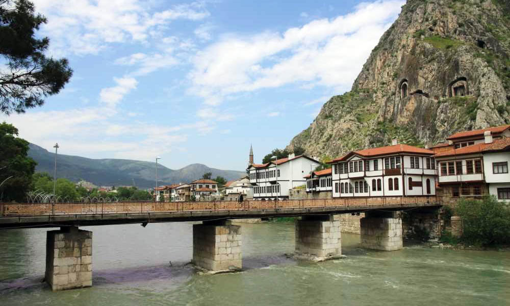 amasya gezilecek yerler