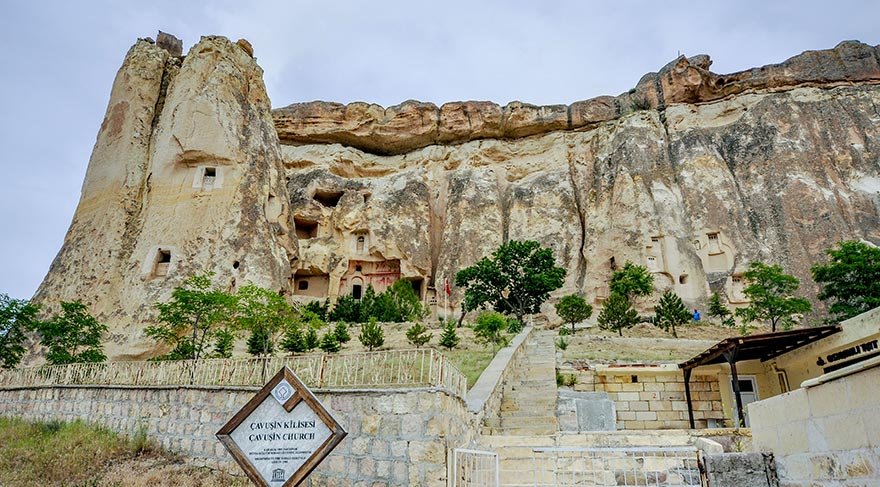 çavuşin kilisesi